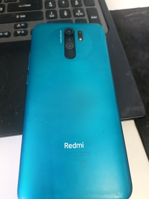 Продам сотовый телефон Redmi 9