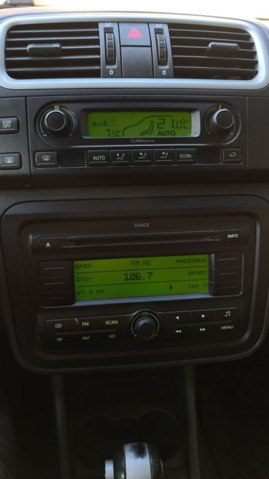 Vând SKODA Fabia 2 Cutie Automata GPL