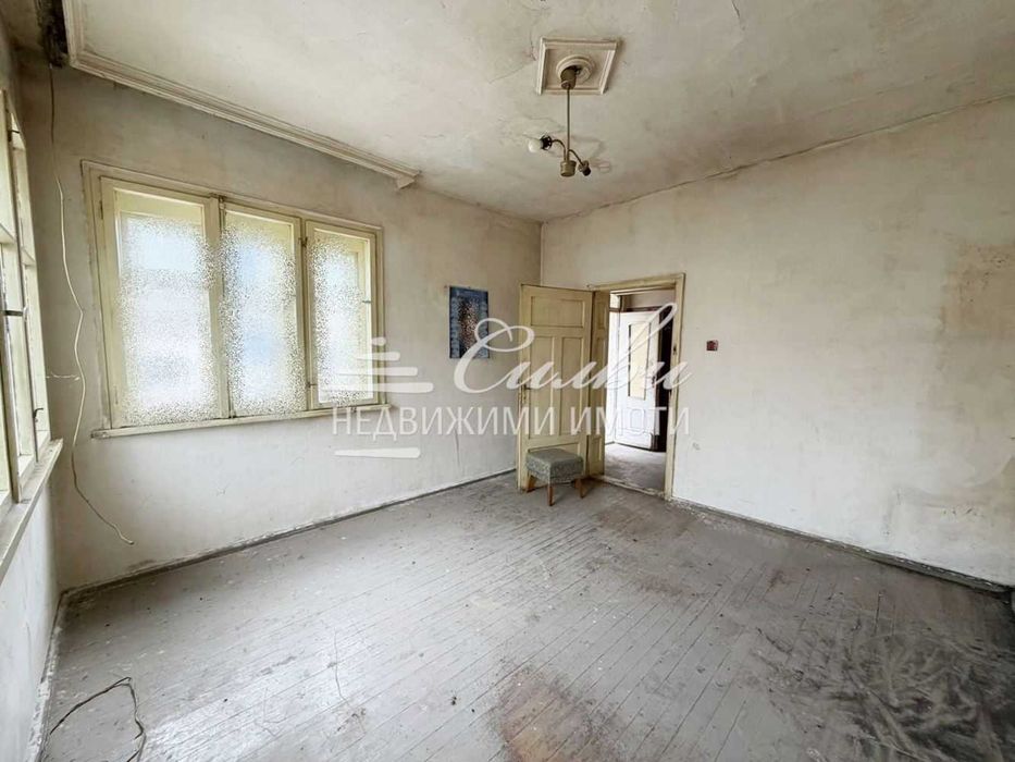 Продава се Къща в Нови пазар - 130 кв.м за 500 €/кв.м - Снимка #3