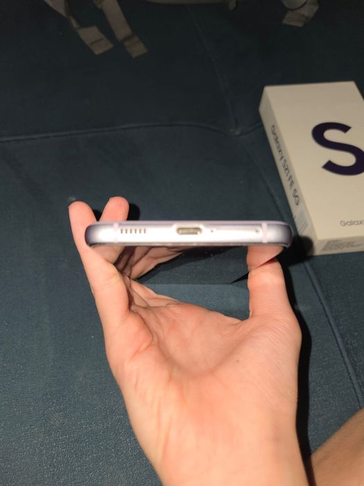 Samsung s 21 fe с коробкой