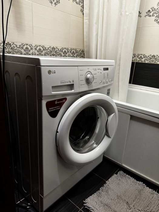 LG машинка стиральная
