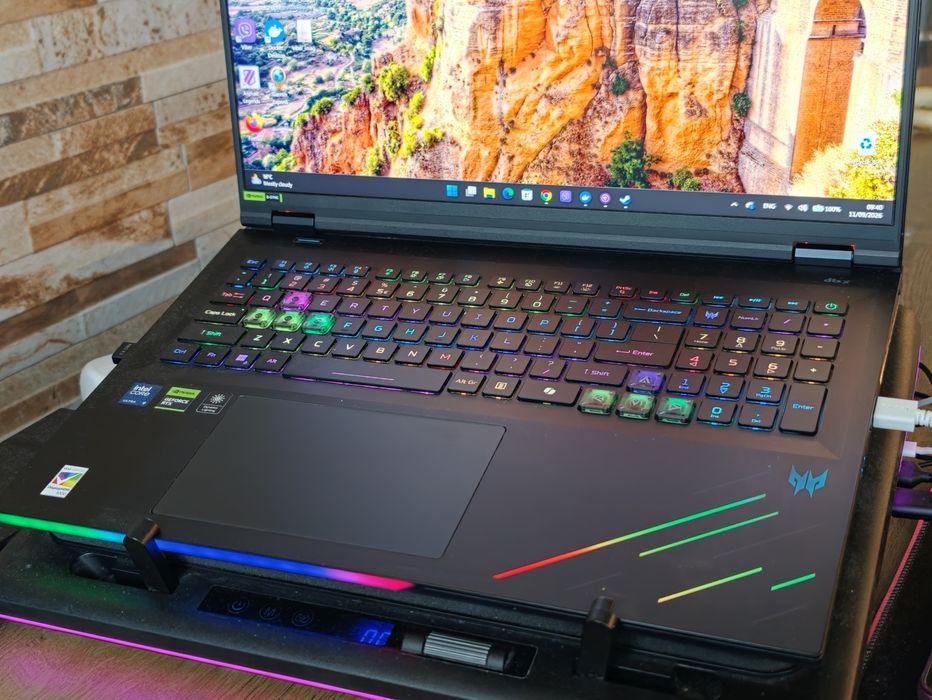 Acer Predator Helios 18 Ai Mini Led Nvidia RTX 5080 16GB DDR7 Гаранция 2800 €
