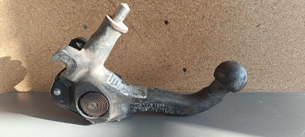 теглич,кука за БМВ