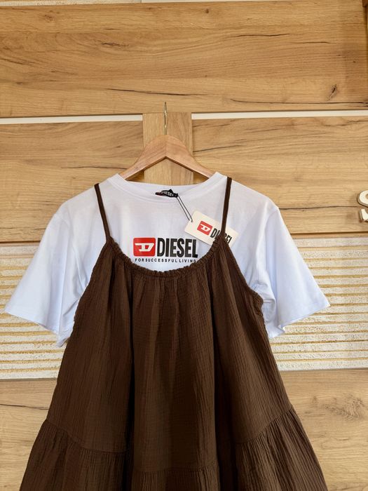 Разкошен сет рокля и тишърт Diesel