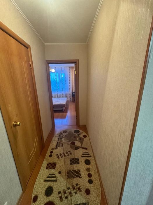 Продам 2 ком квартиру 8мкр дом 2