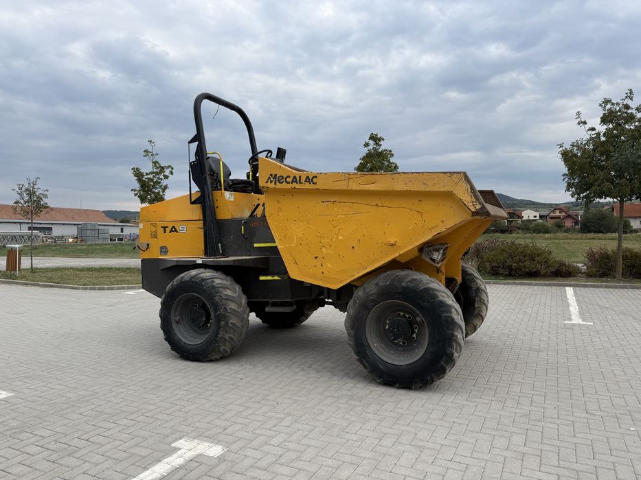 De vanzare sau da inchiriat Dumper de 9 Tone