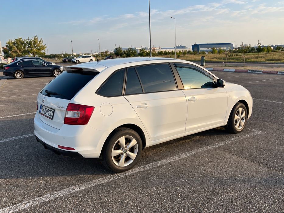 SKODA Rapid 2015 — imagine 2