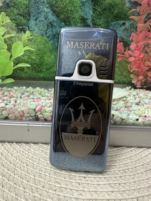 Продам Nokia 6300 Blue Maserati
