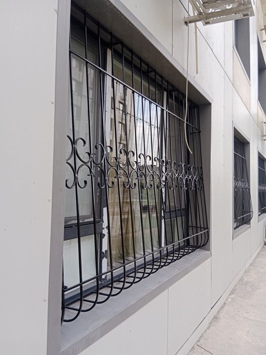 Решётки на окна металлические