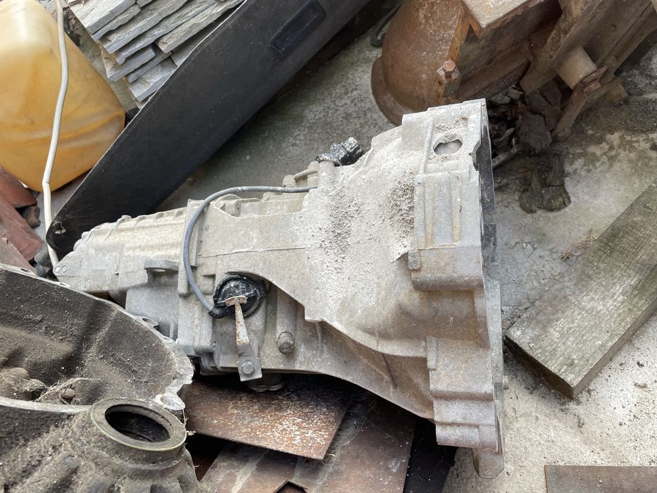 Ръчна скоростна кутия за passat b5.5