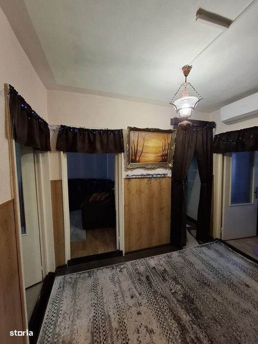 Apartament 3 camere - etaj 1/4 - decomandat - Mircea cel Bătrân - Iași