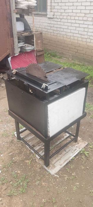 Циркулярка с тремя функциями пила