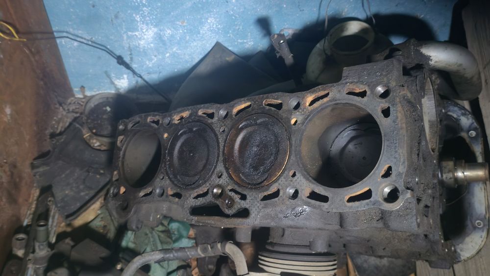 Мотор мазды 626 разобранный