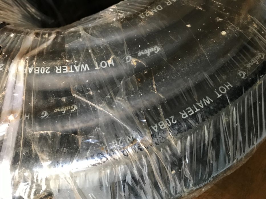 Маркуч ф20 за гореща вода ,пара и за голямо налягане