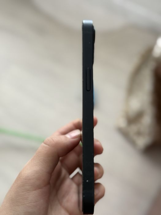 продам Айфон 13, 128 гб