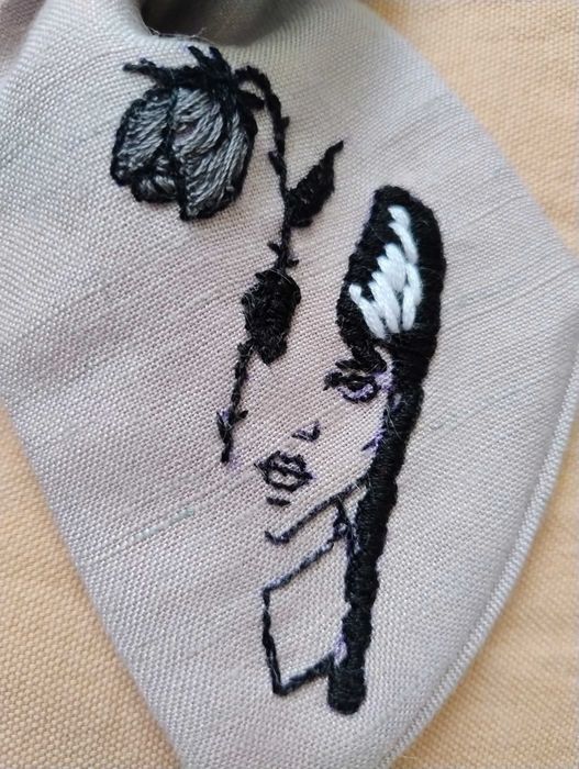 Панделка за коса ръчна изработка Wednesday