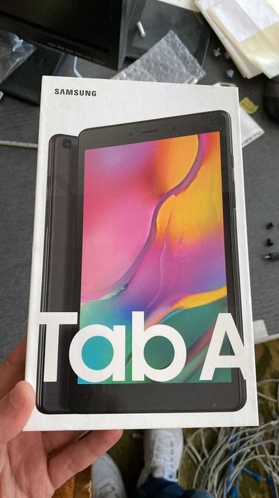 Samsung Galaxy Tab A 8 LTE 32GB Ca Nouă + Husă + Cutie + Accesorii Originale