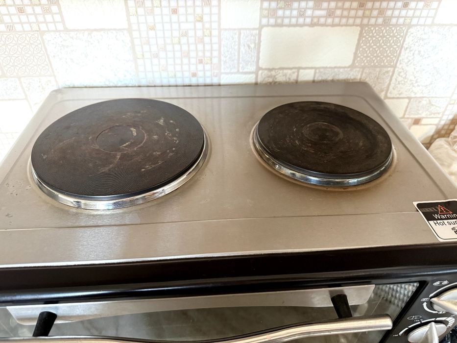 Мини-духовка с электроплитой North Star