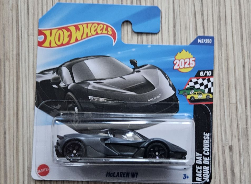 Hot wheels метални колички,нови!