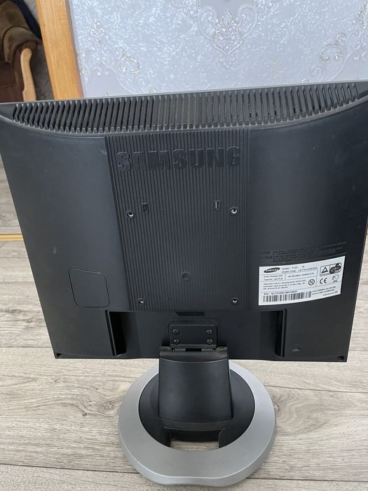 Компьютер полным комплектом б/у