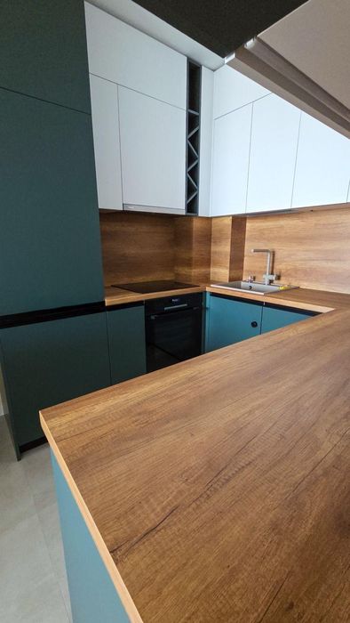 Дава се под наем Двустаен апартамент в Пловдив, Център - 60 кв.м за 648.21 € - Снимка #2