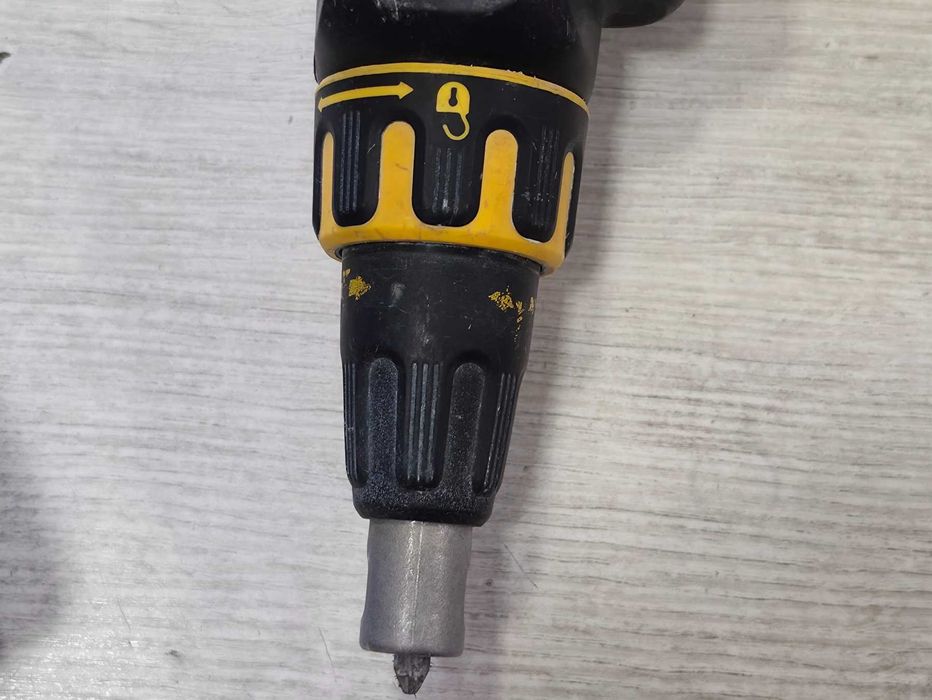DeWALT DCF620 + батерия DeWALT DCB184 18V 5.0Ah – винтоверт за гипсокартон