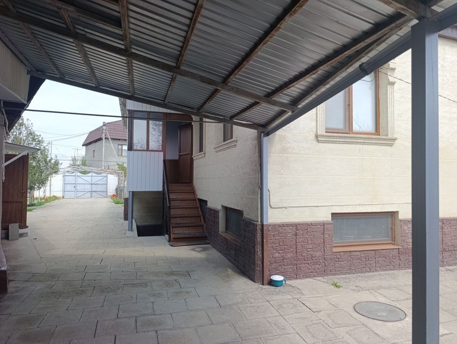 Продам дом в районе гидрокомплекса