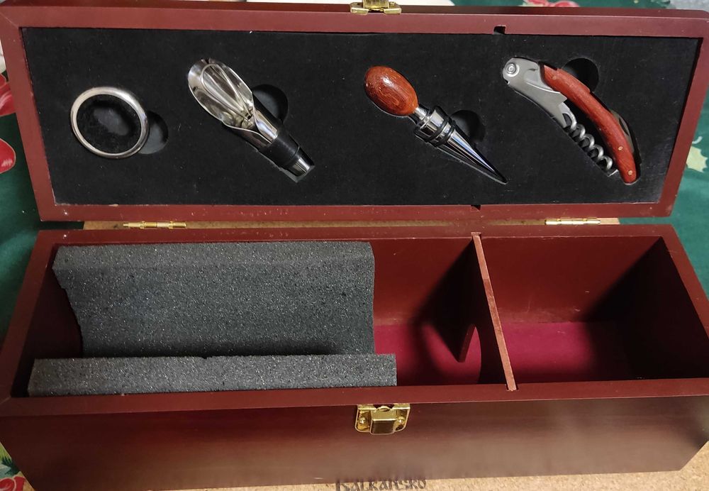 Дървени кутии с ратан, нови бамбукови дъски к-кт 6бр.Кутии за вино.