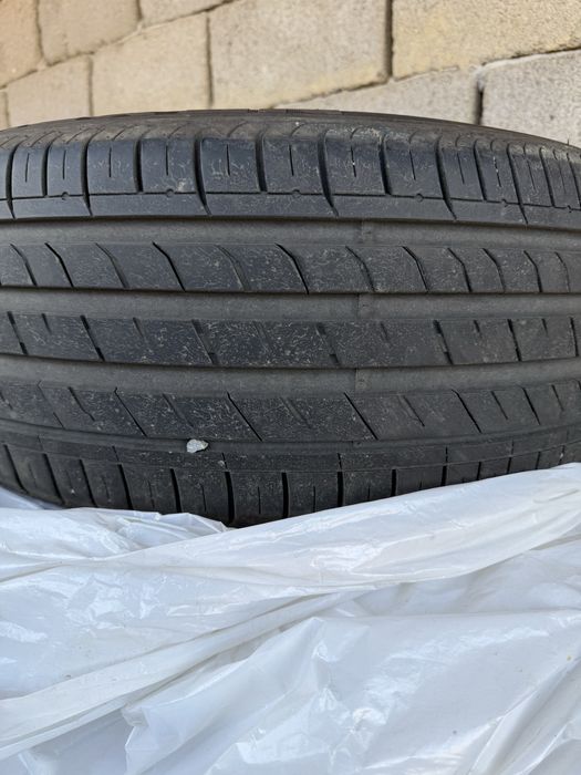 Anvelope vara 225/45/ZR18