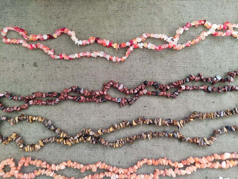 Продавам гердани от камъни