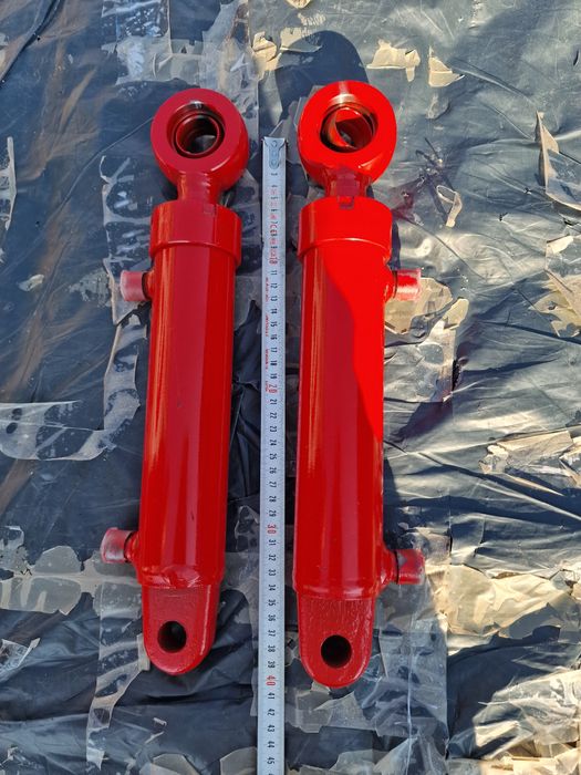 Cilindru hidrauli plug reversibil 370 mm nou preț 450 lei tel 0751 56