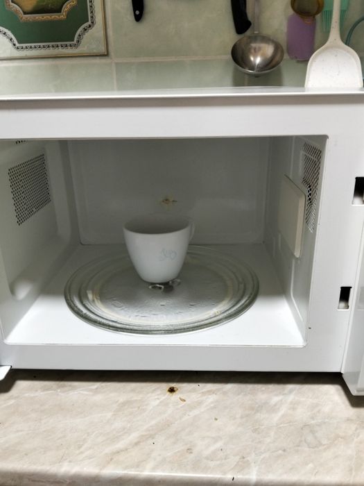 Микроволновая печь