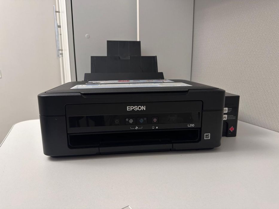 Продам принтер МФУ