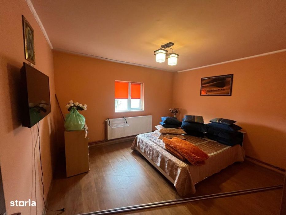 Casa P+M, 140 mp utili, 642 mp teren, panouri solare 5 kW, zona Damila