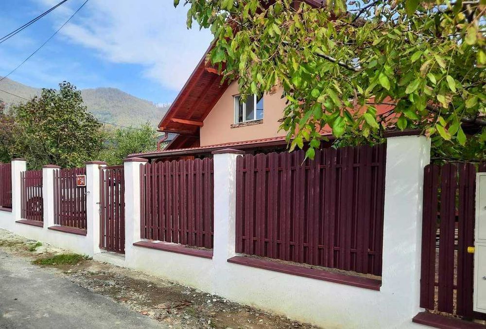 Garduri din sipca metalica si alte modele (jaluzele, tabla, plasa BCA)