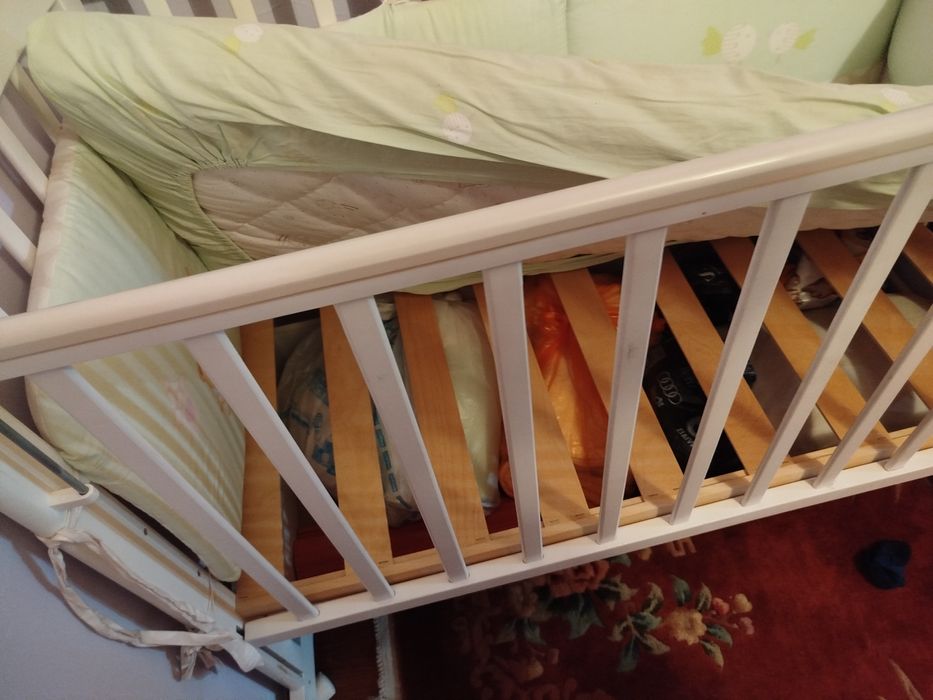 Срочно продам манеж+матрас+бортики