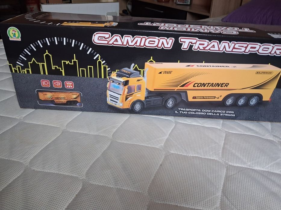 Радиоуправляем камион