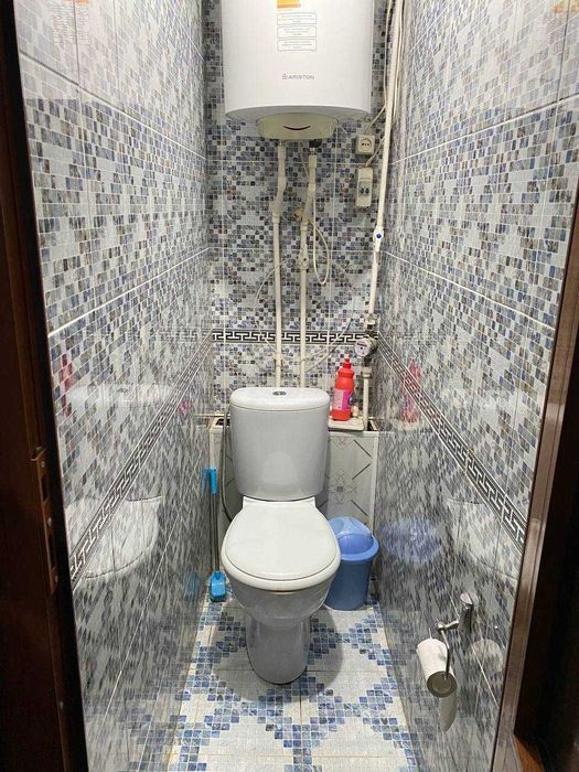 Сдается (ижарага) 2х ком кв на 4 этаже ул.Беруний , ор.Ширин Табака