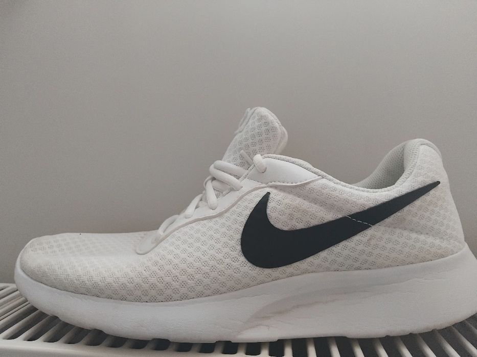 NIKE 44 номер 28 см.