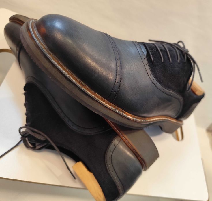 Pantofi oxford 41.5 42 cap toe Dermod piele naturala moale navy