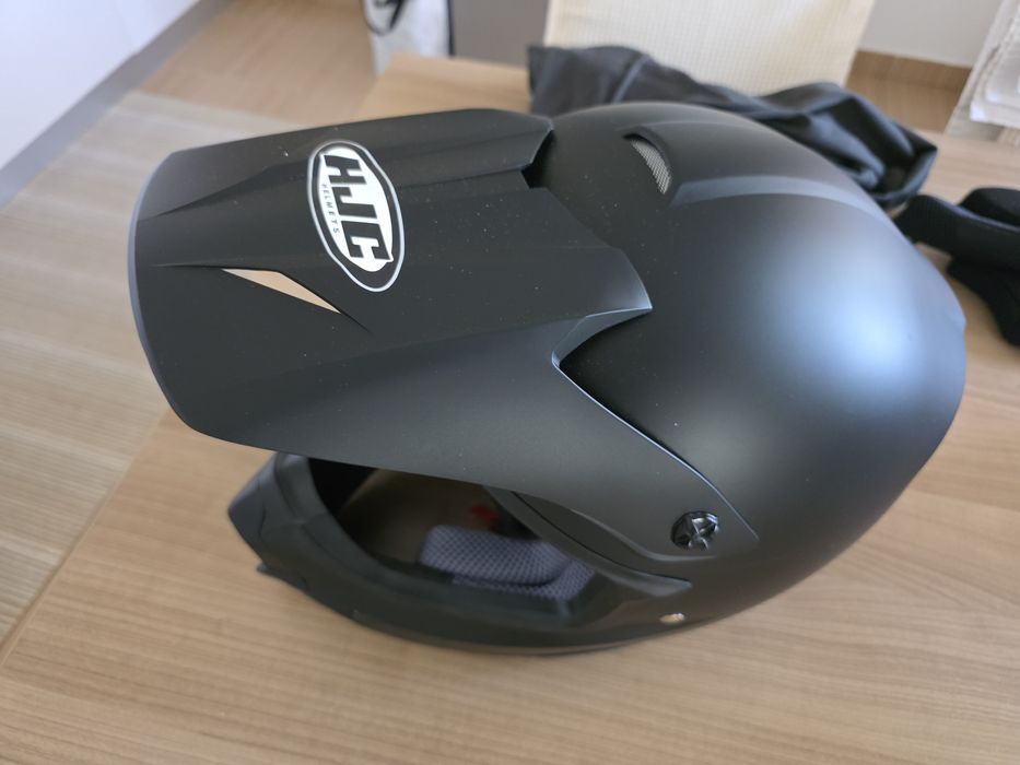 Casca protectie moto ATV sau trotineta electrica.