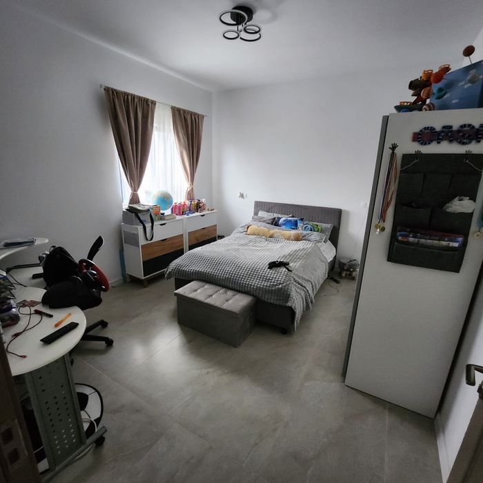 De vanzare casa la cheie