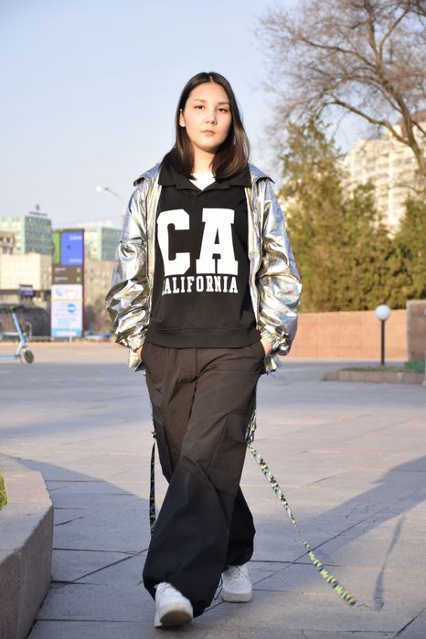 Легкая куртка для детних вечеров