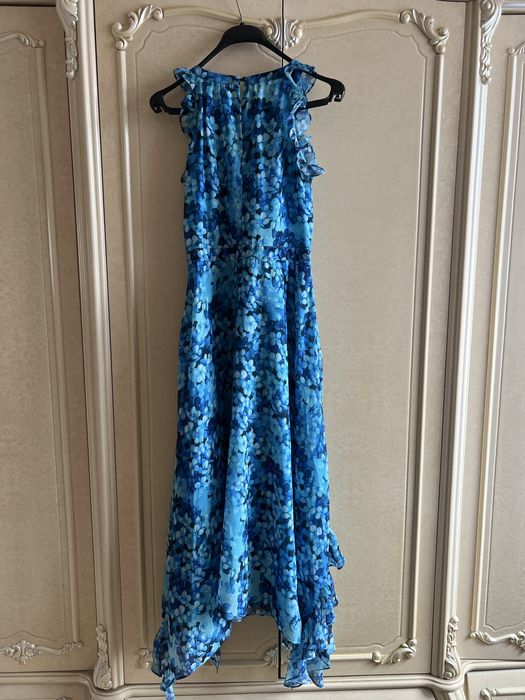 Продам одежду в отличном состоянии