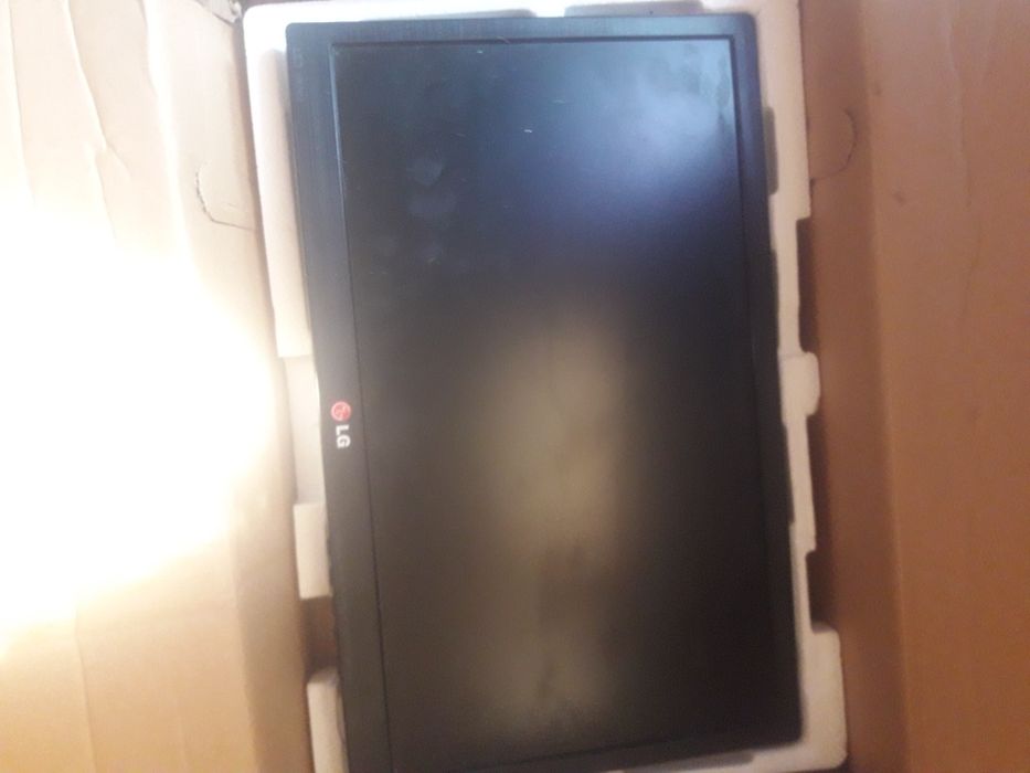Продам монитор новый. 20.000.тг.LG