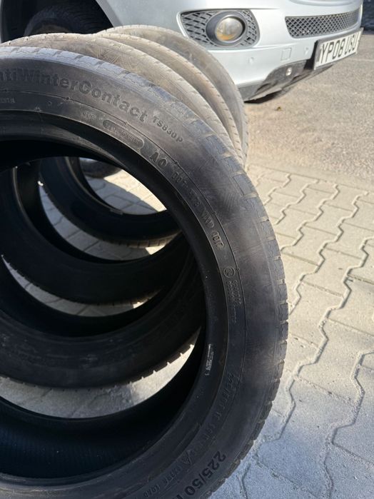 Зимни гуми 225/50/18 continental