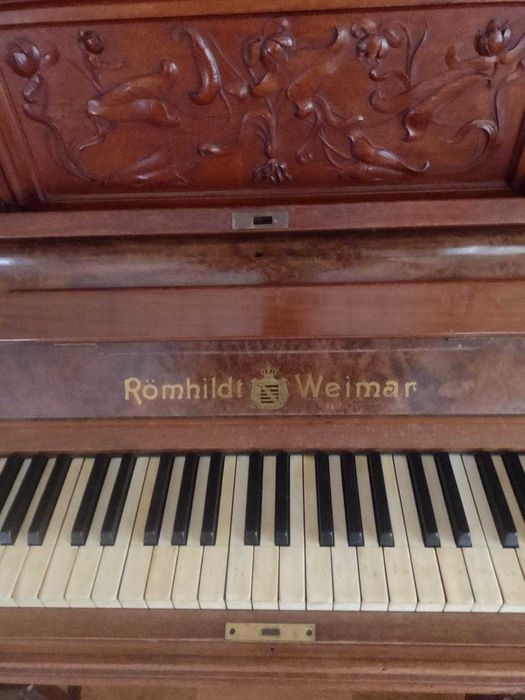 Vand Pianina Weimar