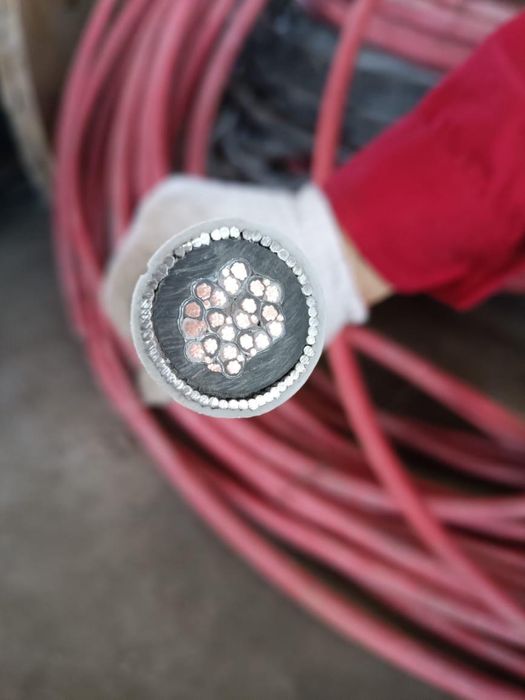 Продам кабель по цене договоримся