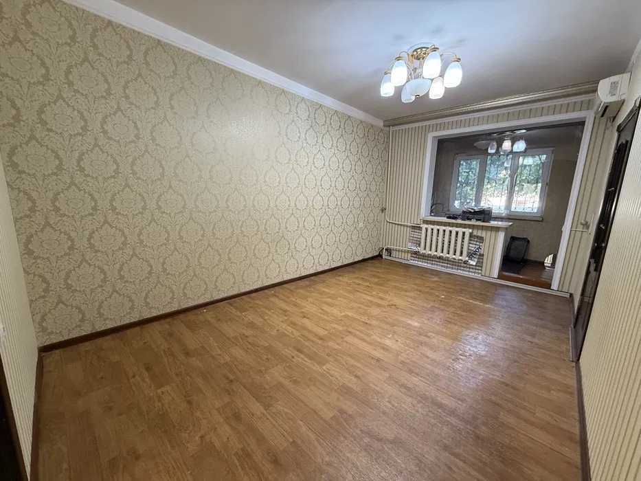 СРОЧНО Метро Буюк ипак йули Художники Центр №157 Ботир