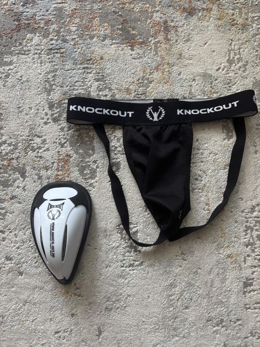 Vand echipament complet kickbox/mma